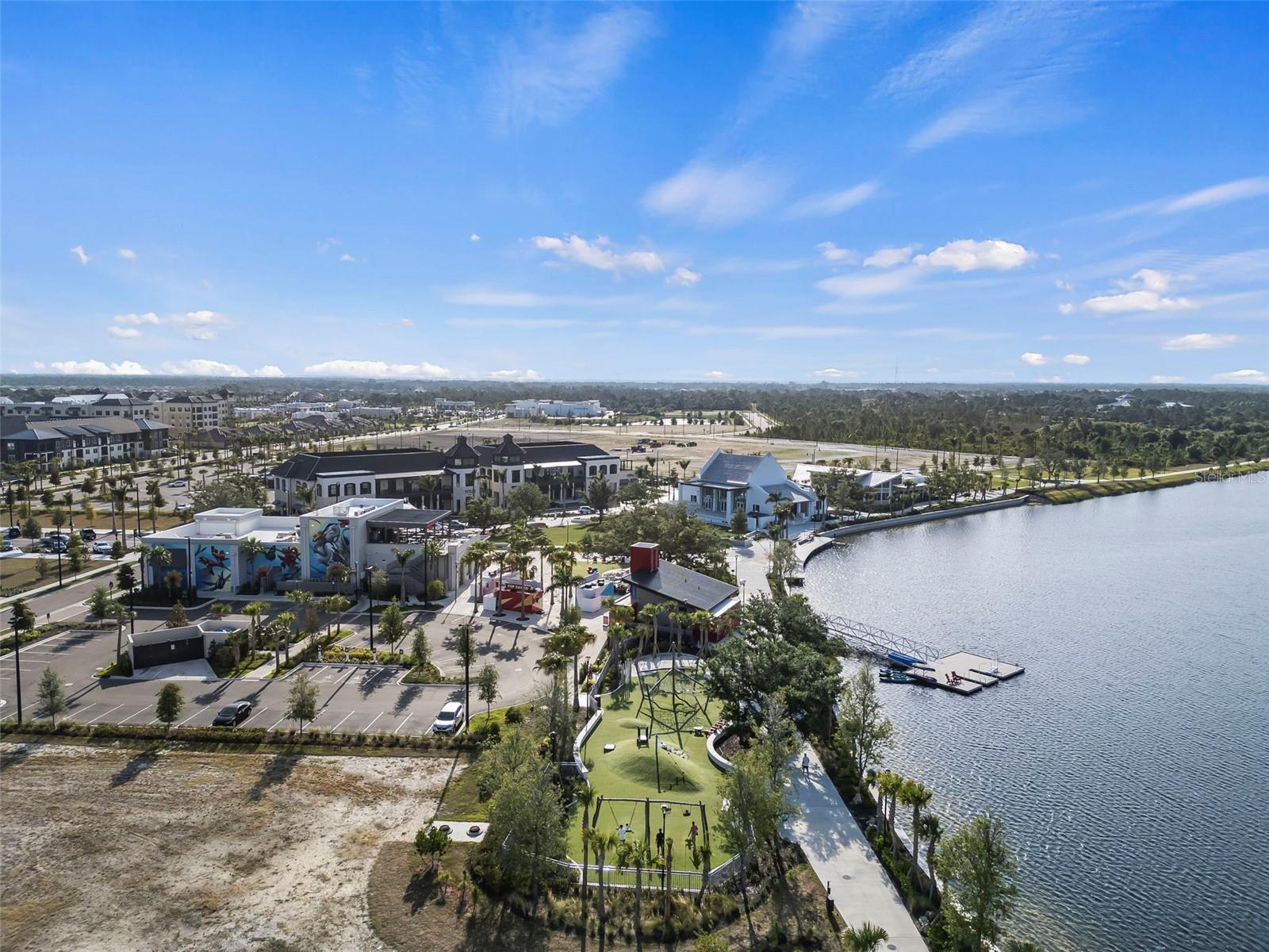 WELLEN PARK GOLF & COUNTRY CLUB - Residential