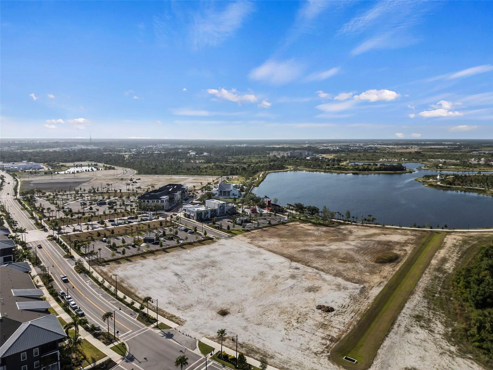 WELLEN PARK GOLF & COUNTRY CLUB - Residential