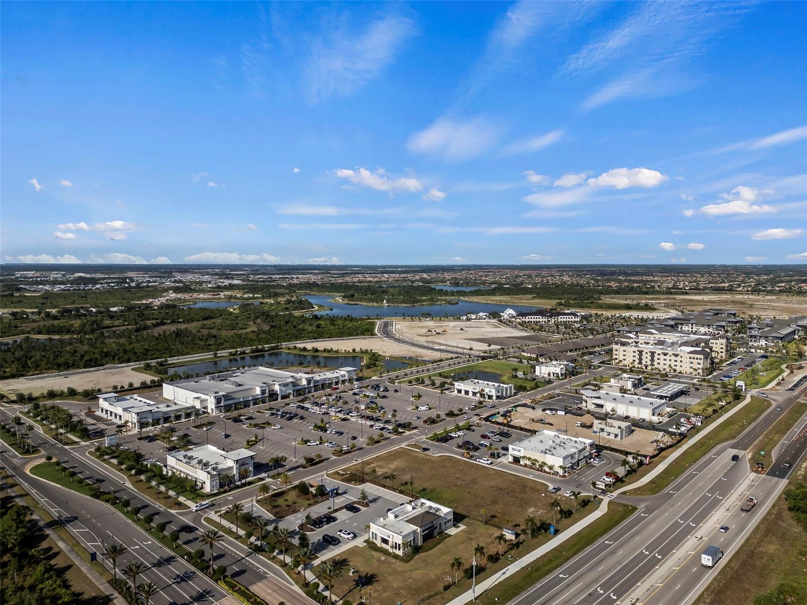 WELLEN PARK GOLF & COUNTRY CLUB - Residential