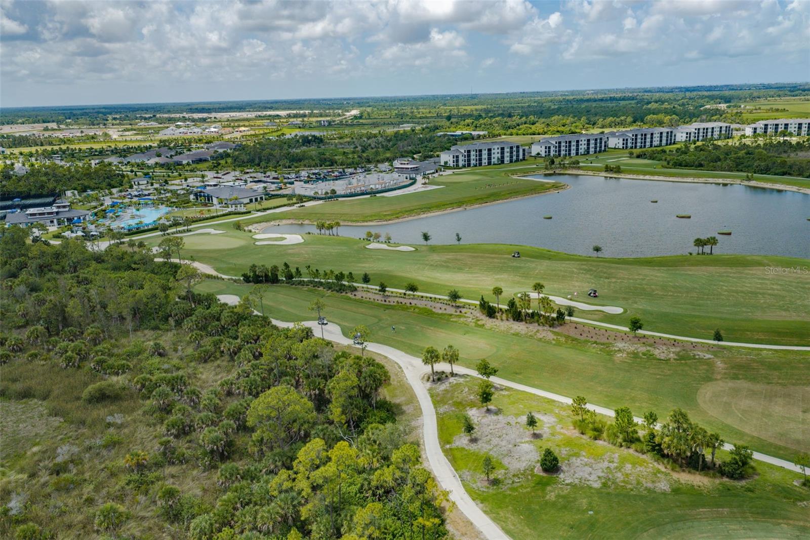 WELLEN PARK GOLF & COUNTRY CLUB - Residential