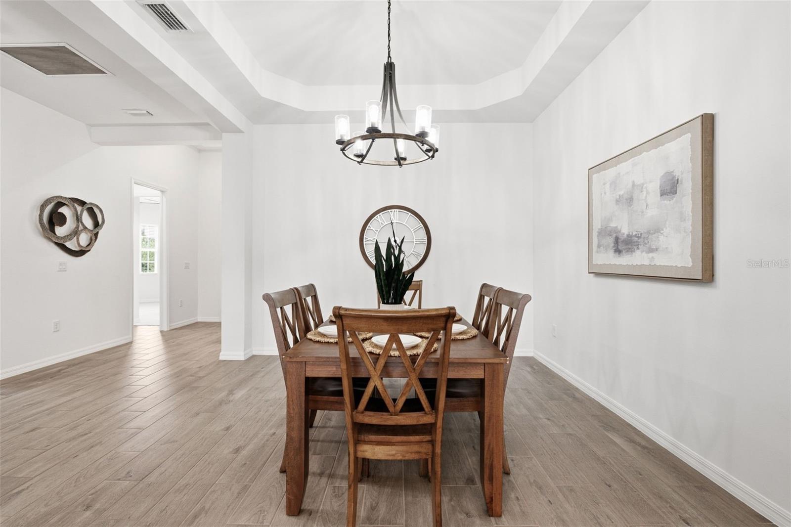 WELLEN PARK GOLF & COUNTRY CLUB - Residential