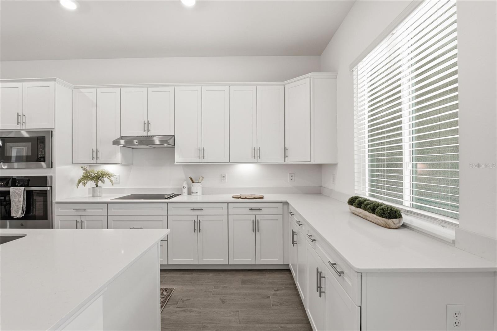 WELLEN PARK GOLF & COUNTRY CLUB - Residential