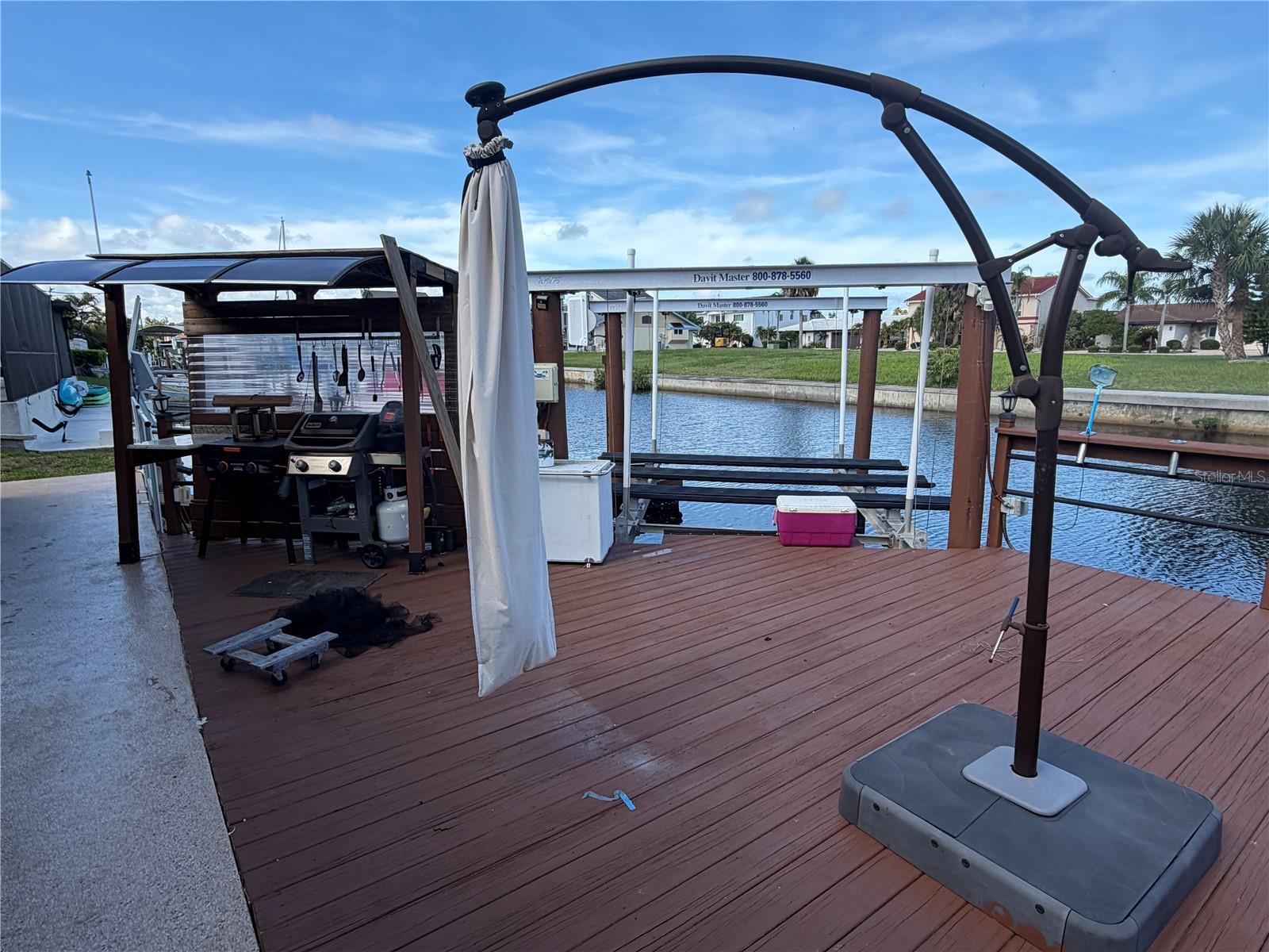 WEST PORT SUB - Residential