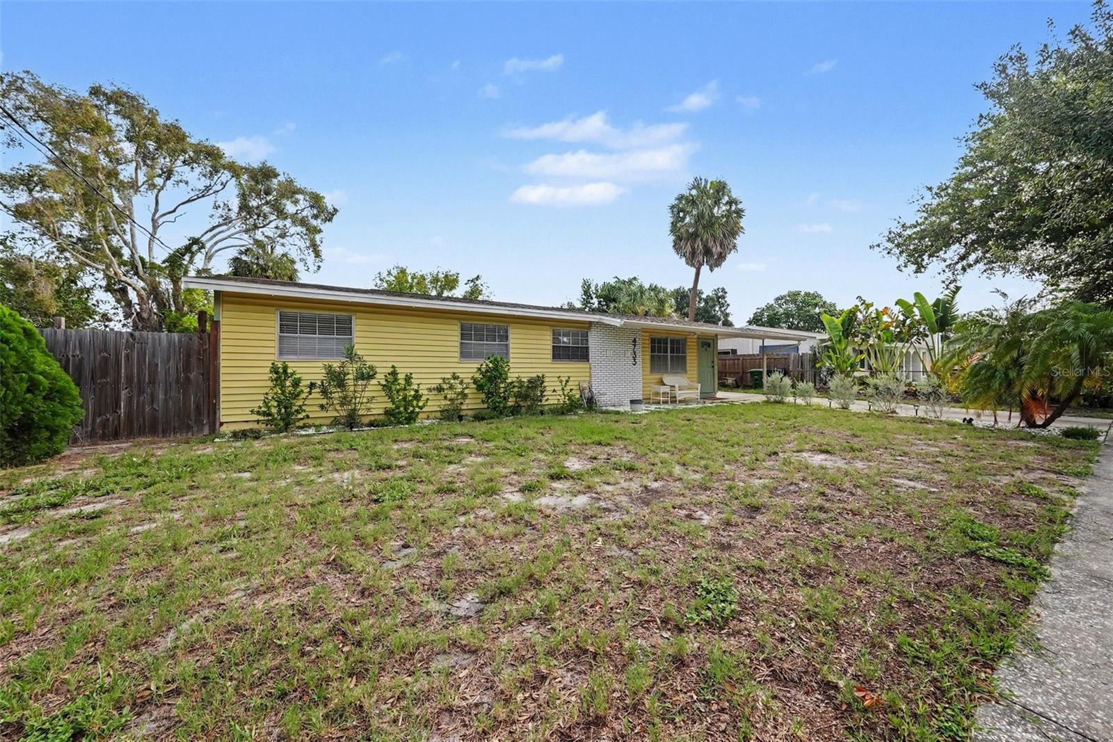 GANDY GARDENS 7 - Residential