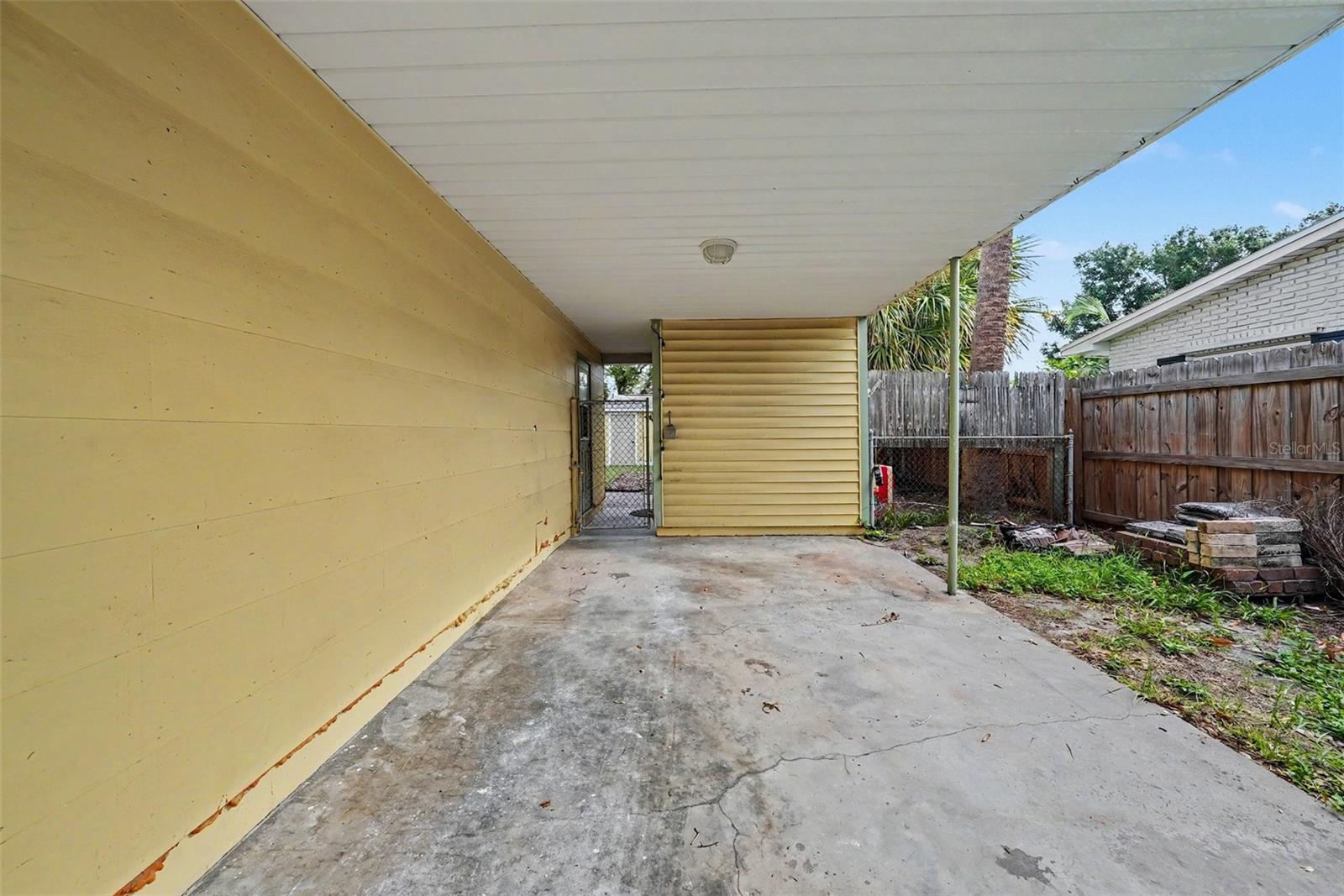 GANDY GARDENS 7 - Residential