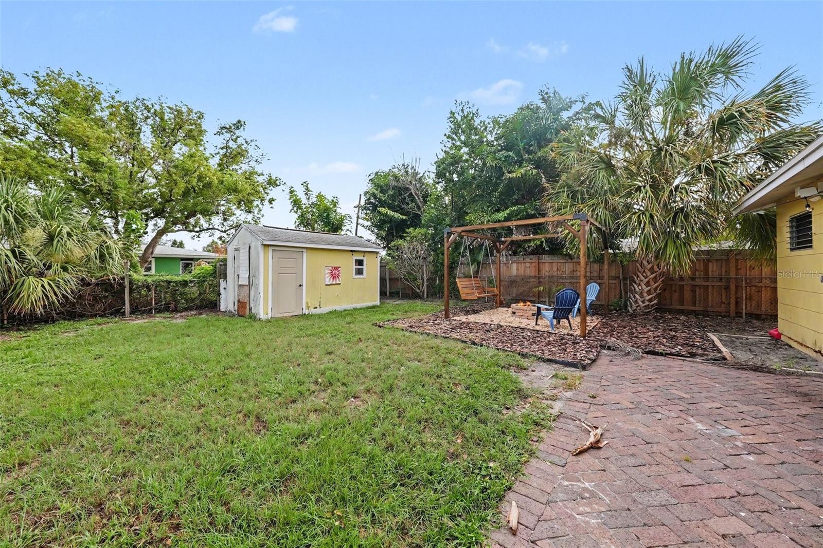 GANDY GARDENS 7 - Residential