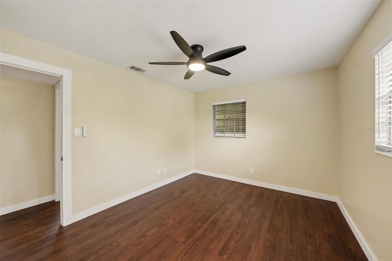 GANDY GARDENS 7 - Residential