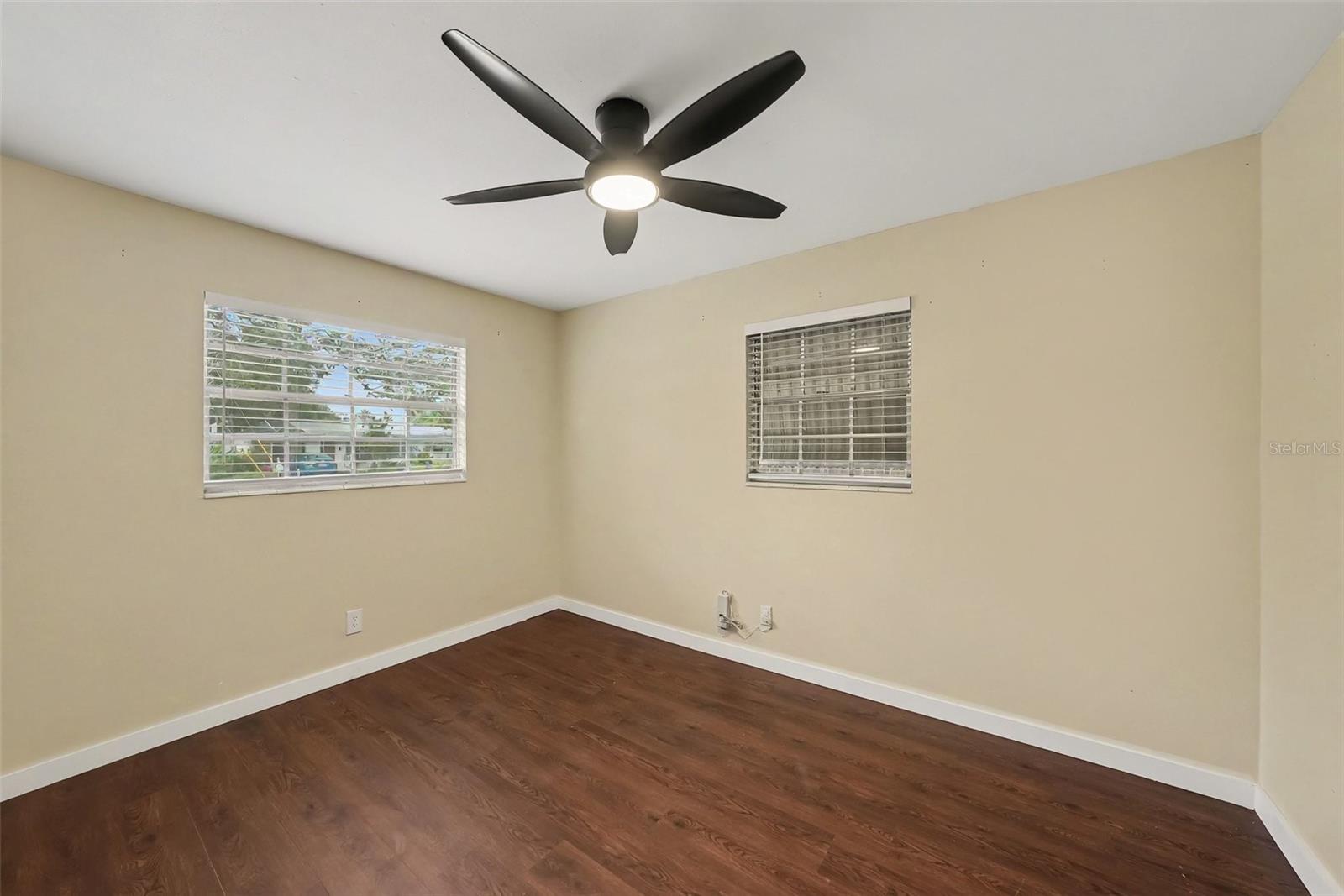 GANDY GARDENS 7 - Residential