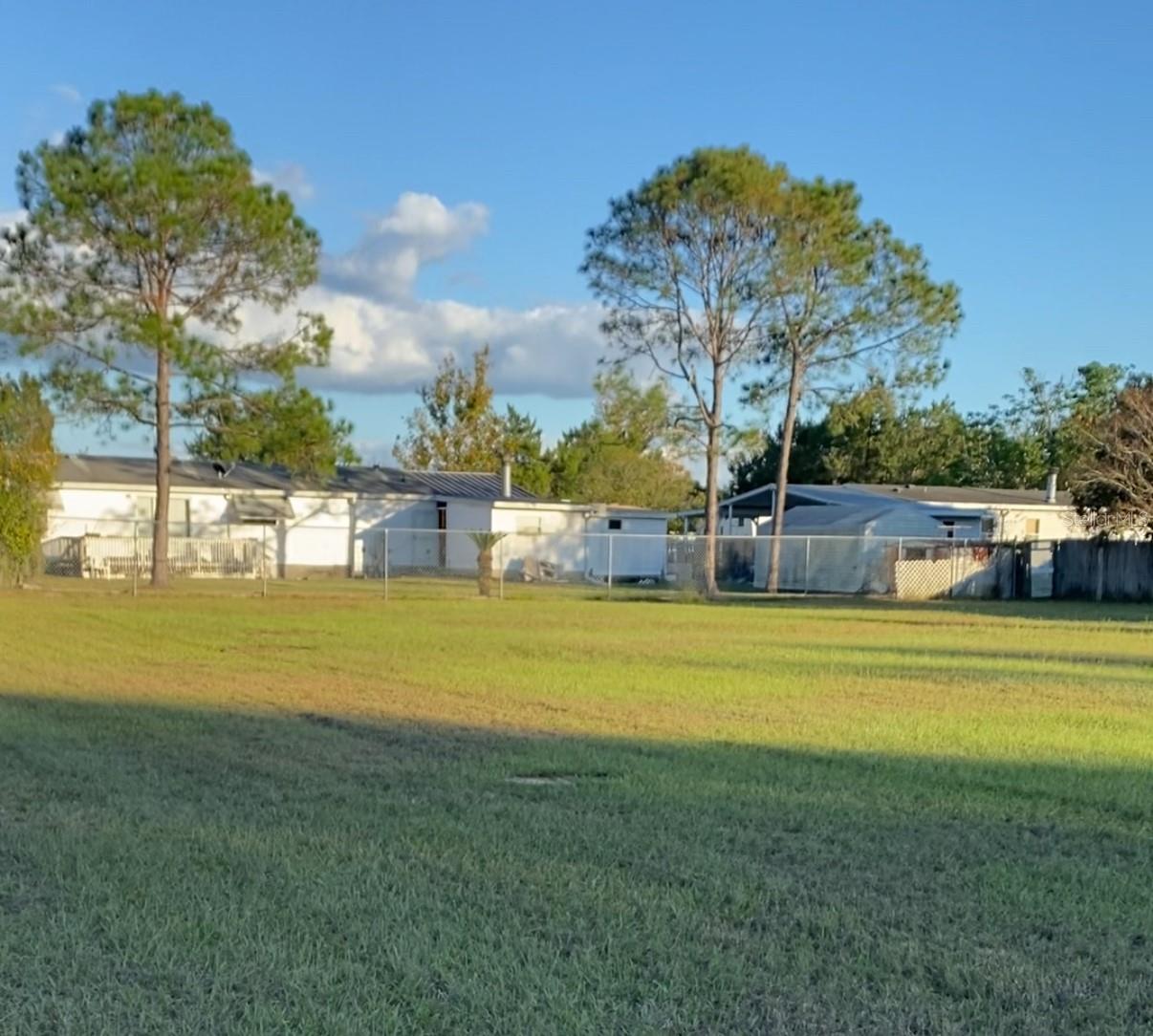 LAKE HARBOR ESTATE - Land