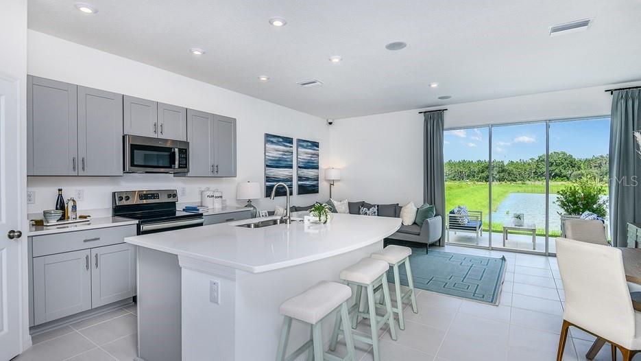 THE TOWNHOMES AT RIVER LANDING - Residential