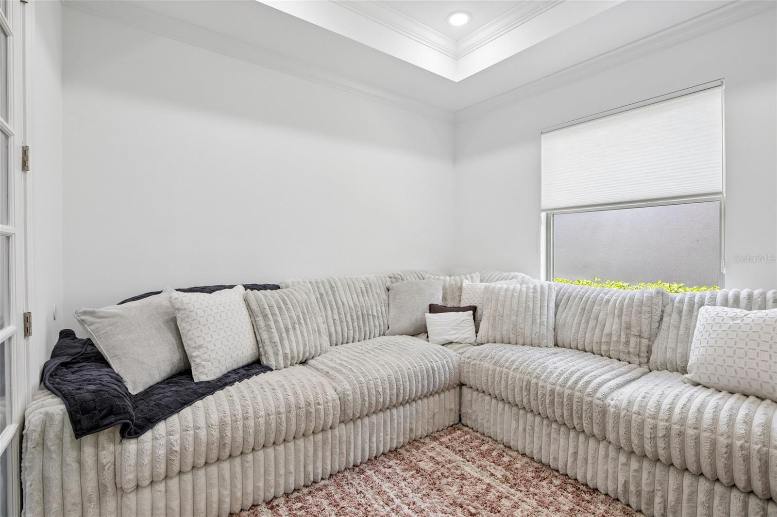TOSCANA ISLES PH 5 UN 2 - Residential