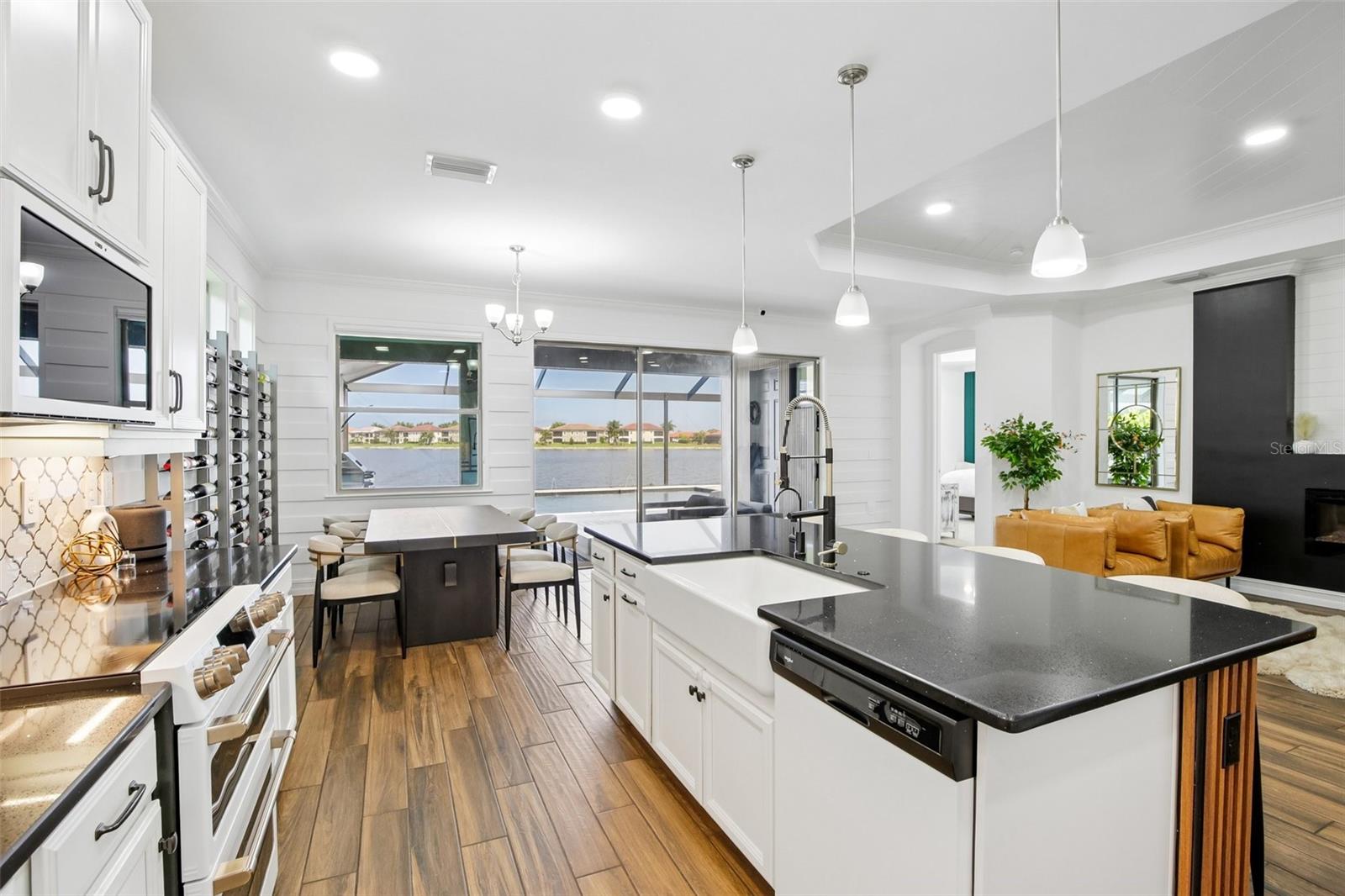 TOSCANA ISLES PH 5 UN 2 - Residential