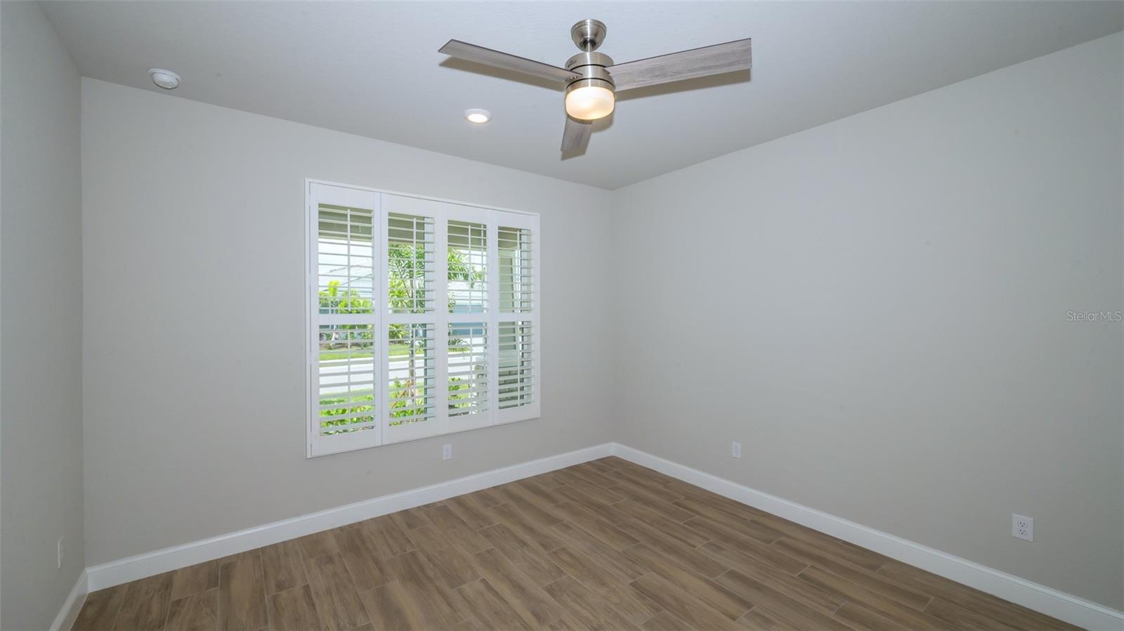 VENICE WOODLANDS - Residential