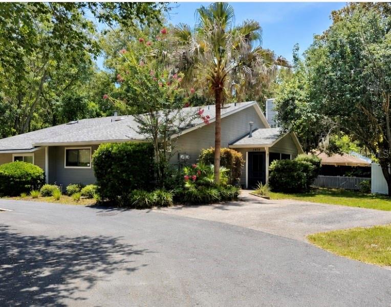 BARTRAM WOODS - Residential