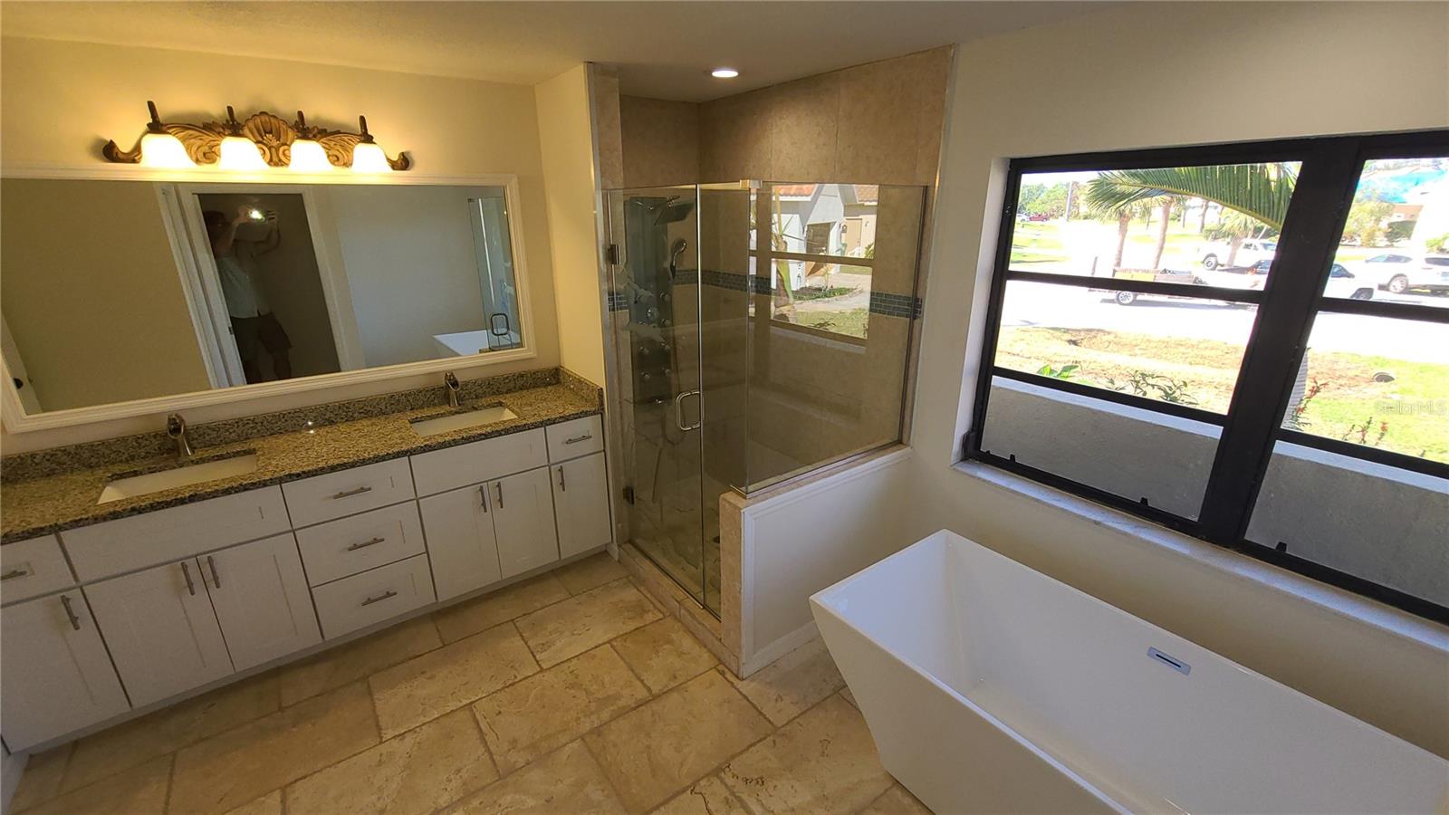 CAPE HAZE WINDWARD - Residential