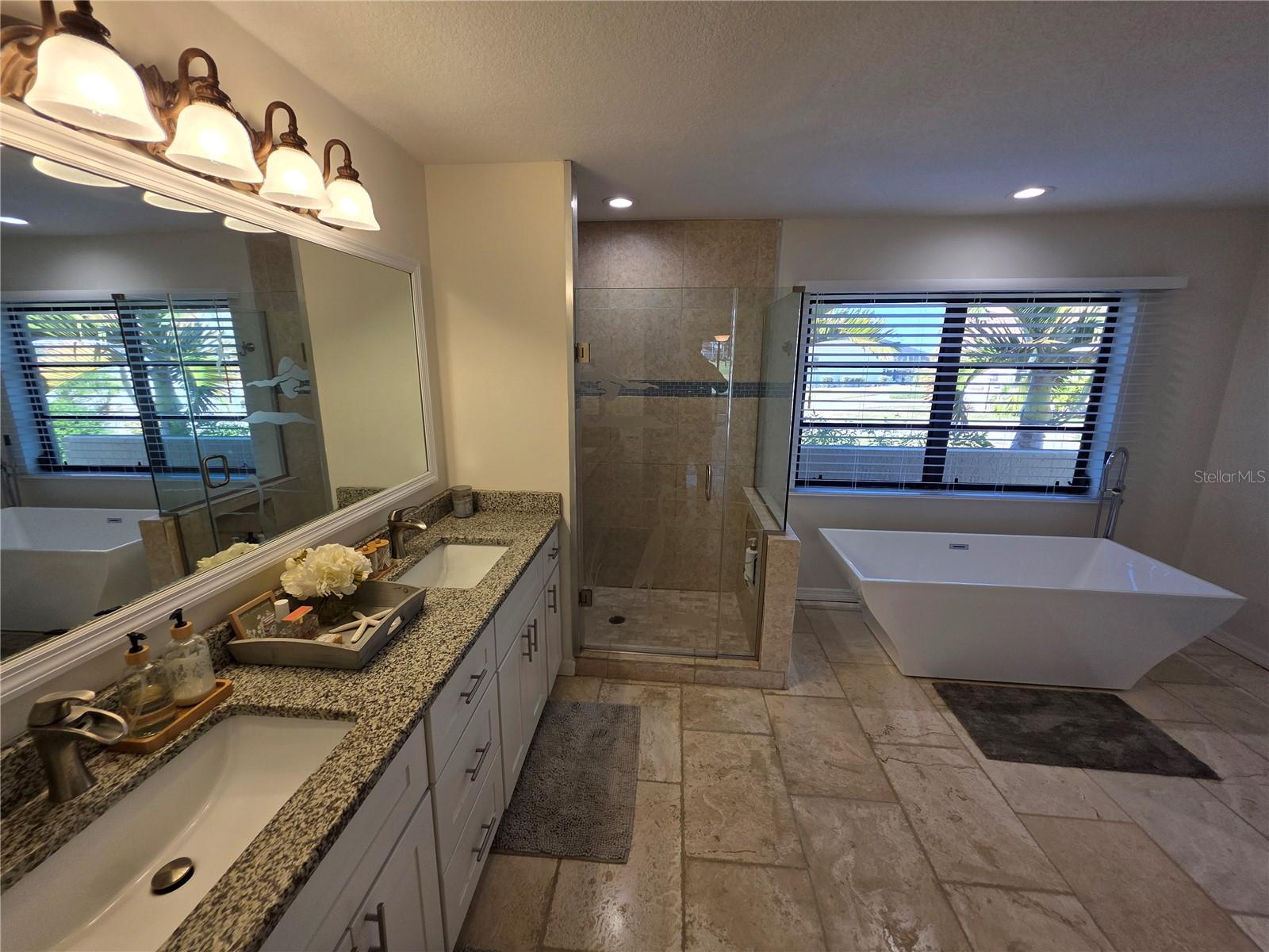CAPE HAZE WINDWARD - Residential