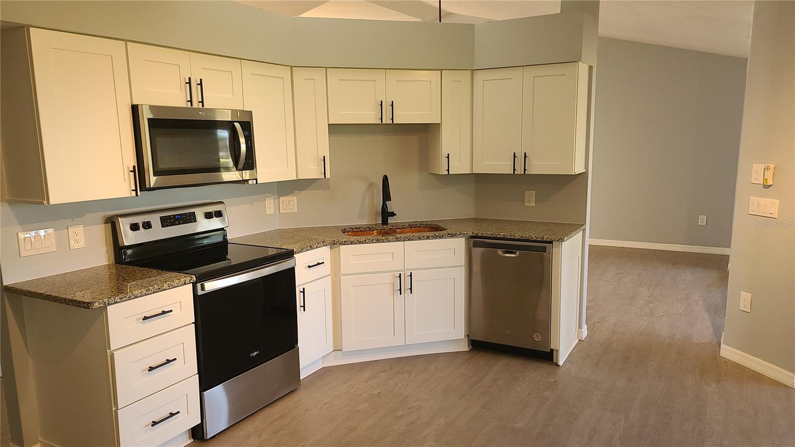 CAPE HAZE WINDWARD - Residential