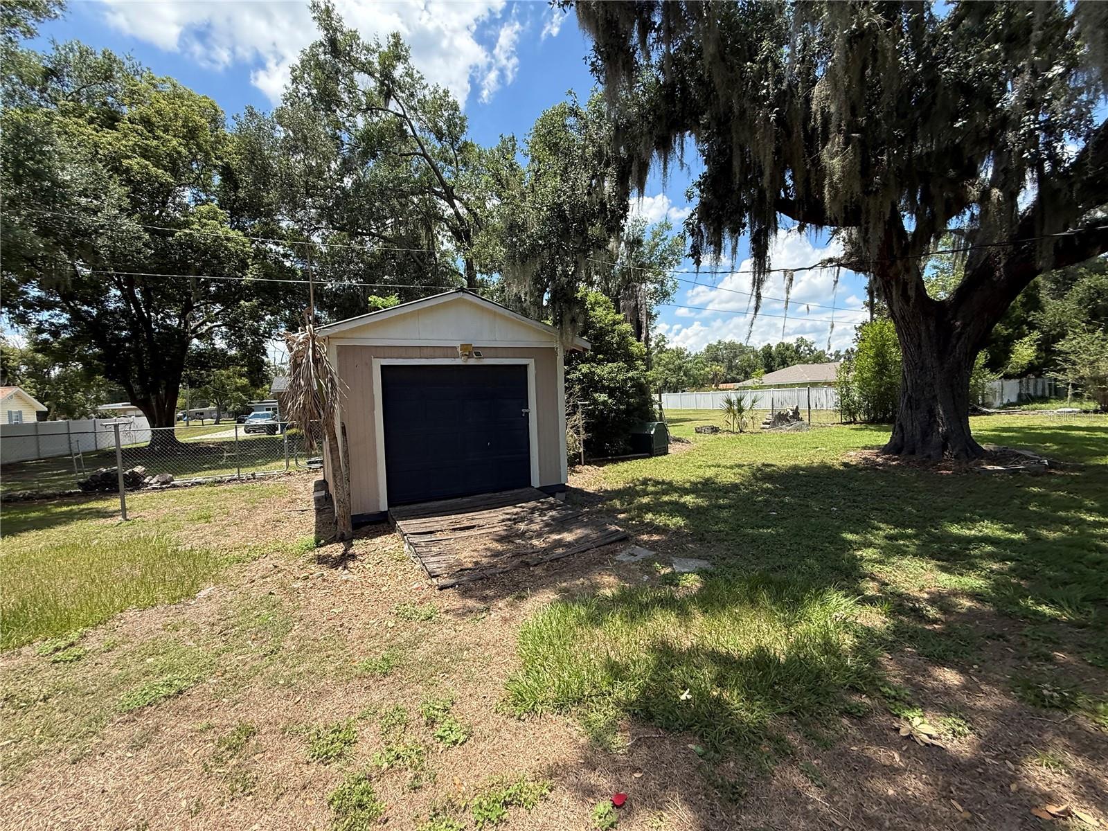 SKIPPER E E SUB - Residential