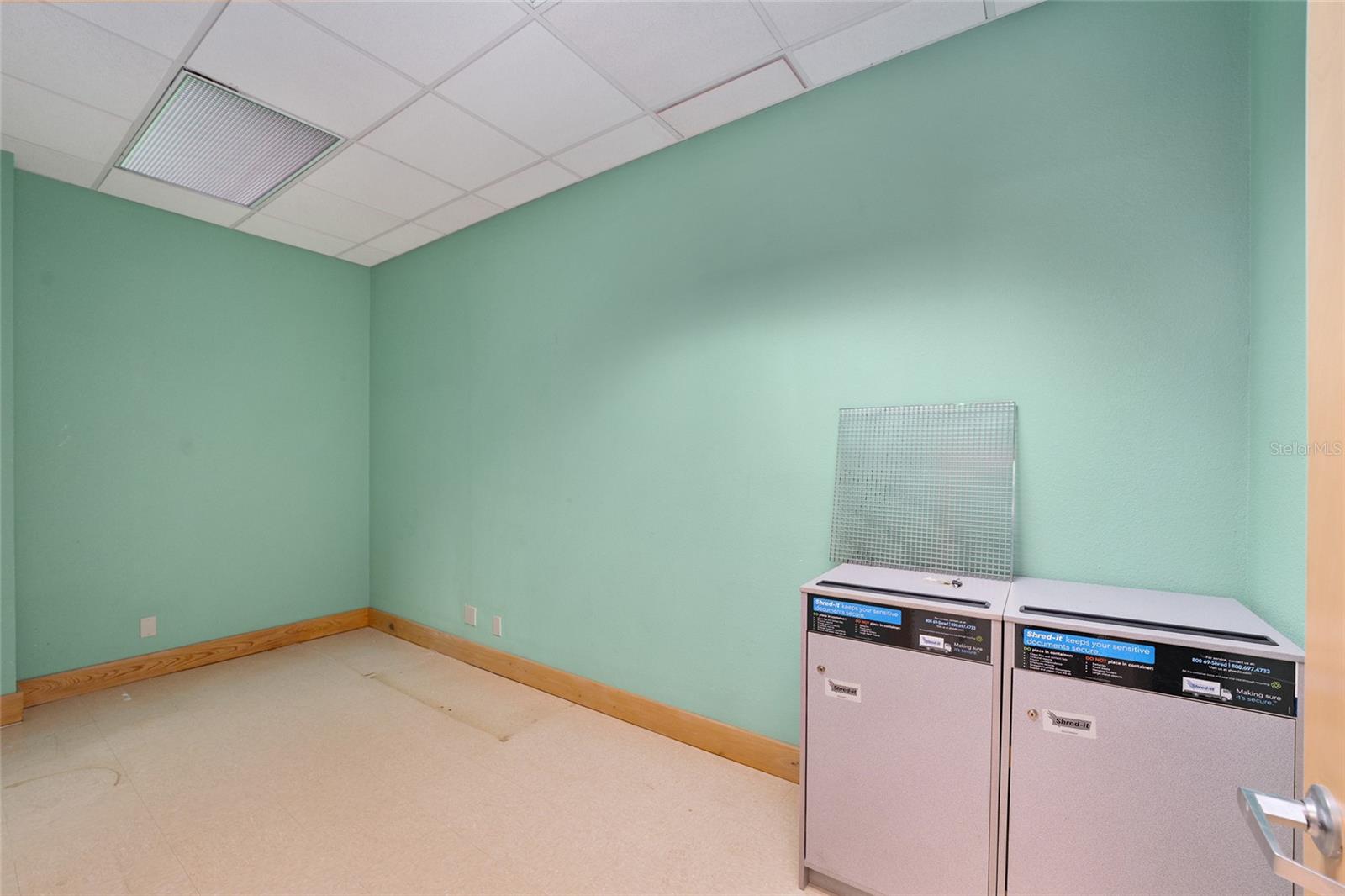 GREENVILLE TERRACE - Commercial Lease