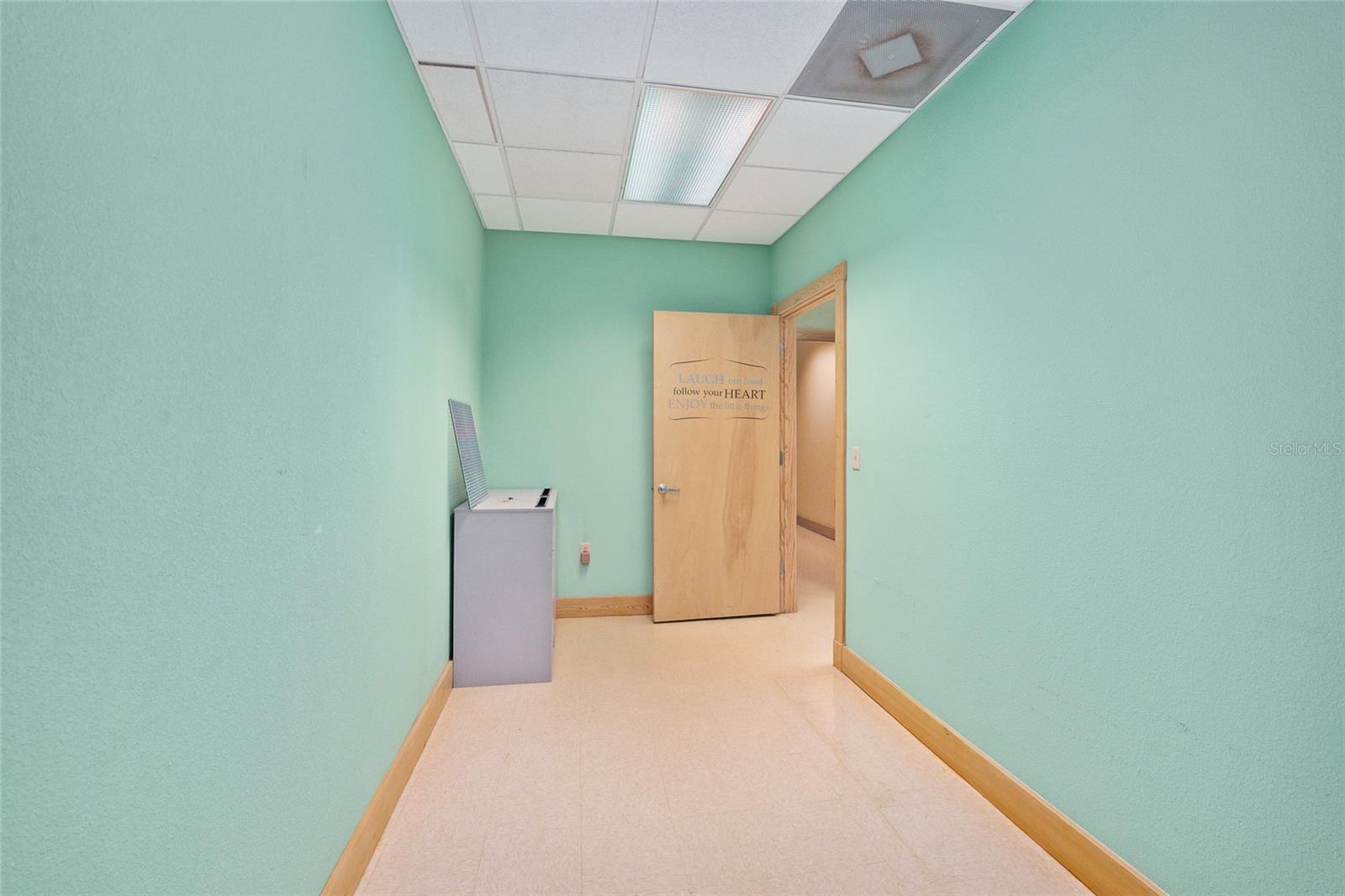 GREENVILLE TERRACE - Commercial Lease