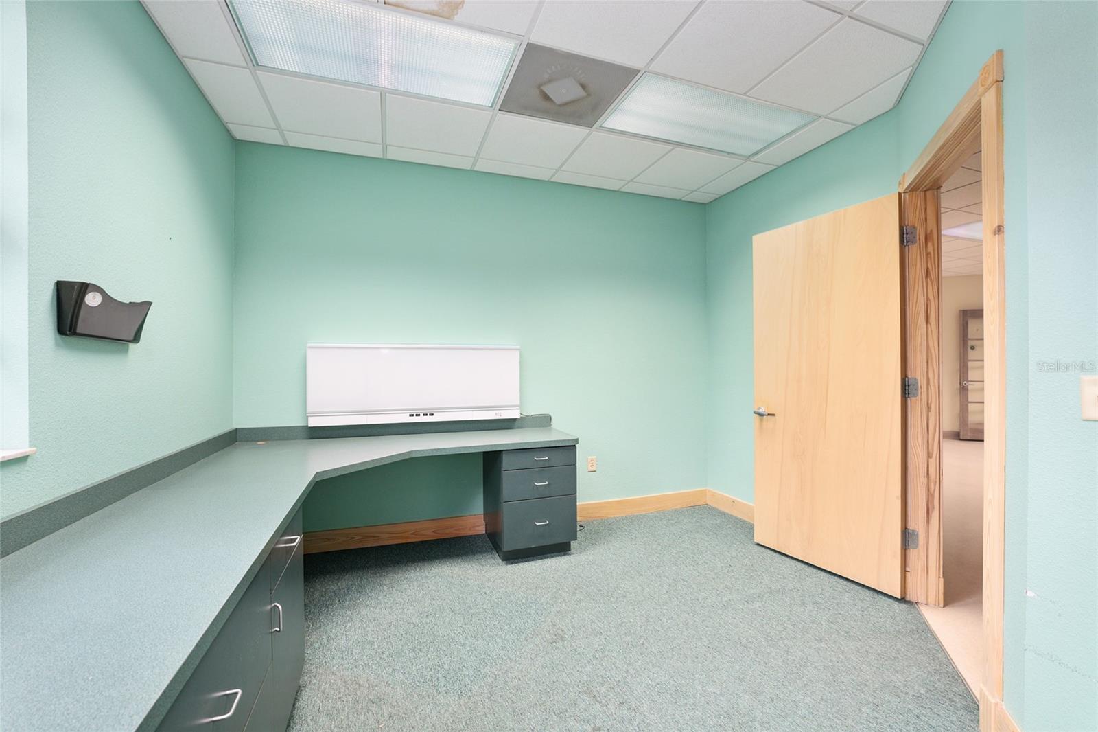 GREENVILLE TERRACE - Commercial Lease