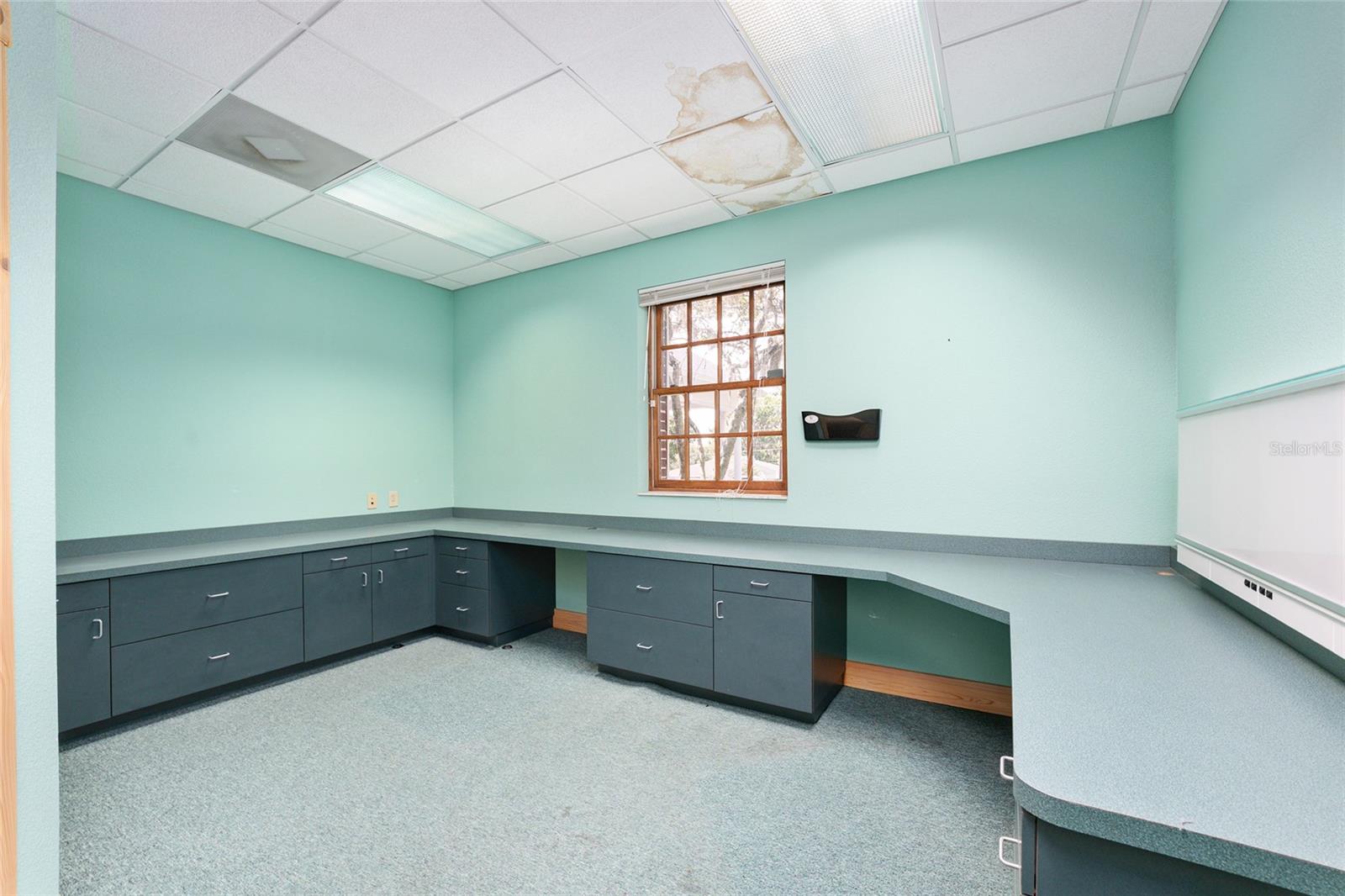 GREENVILLE TERRACE - Commercial Lease