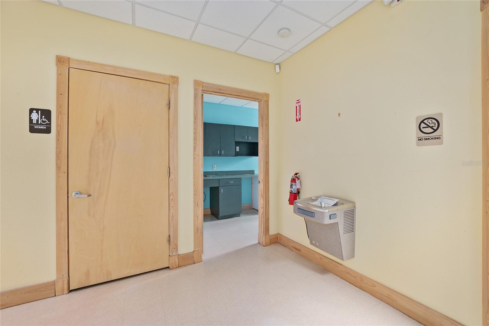GREENVILLE TERRACE - Commercial Lease
