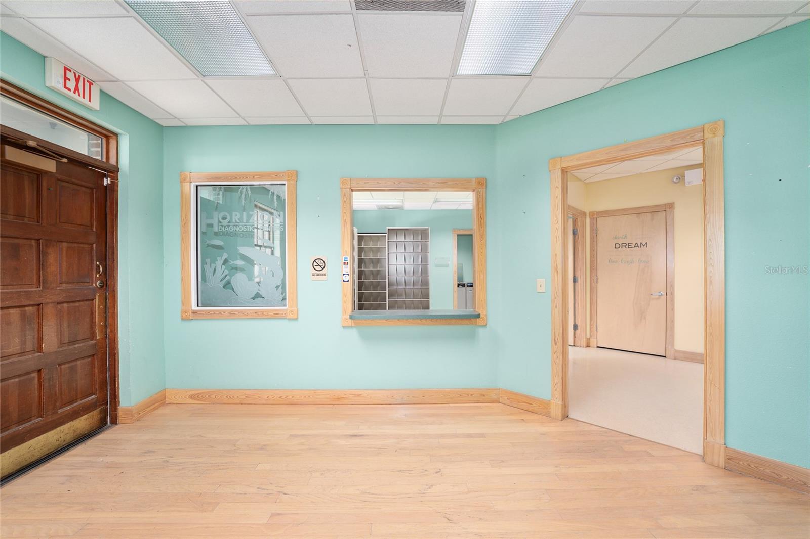 GREENVILLE TERRACE - Commercial Lease