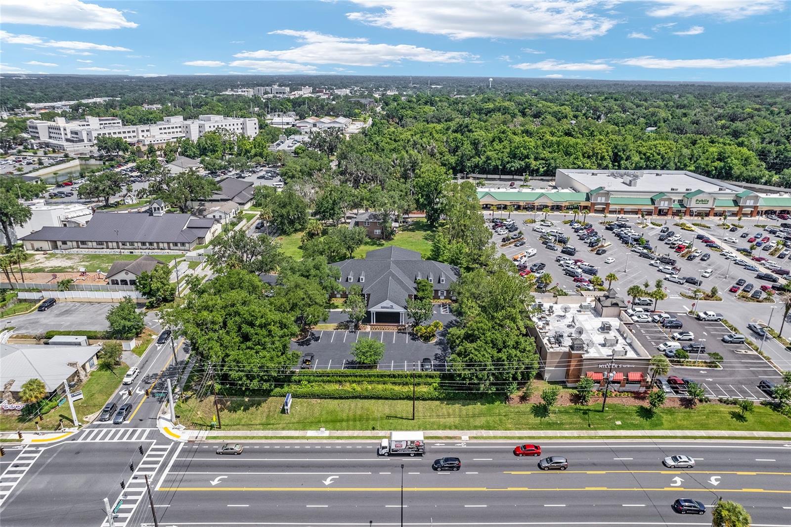 GREENVILLE TERRACE - Commercial Lease