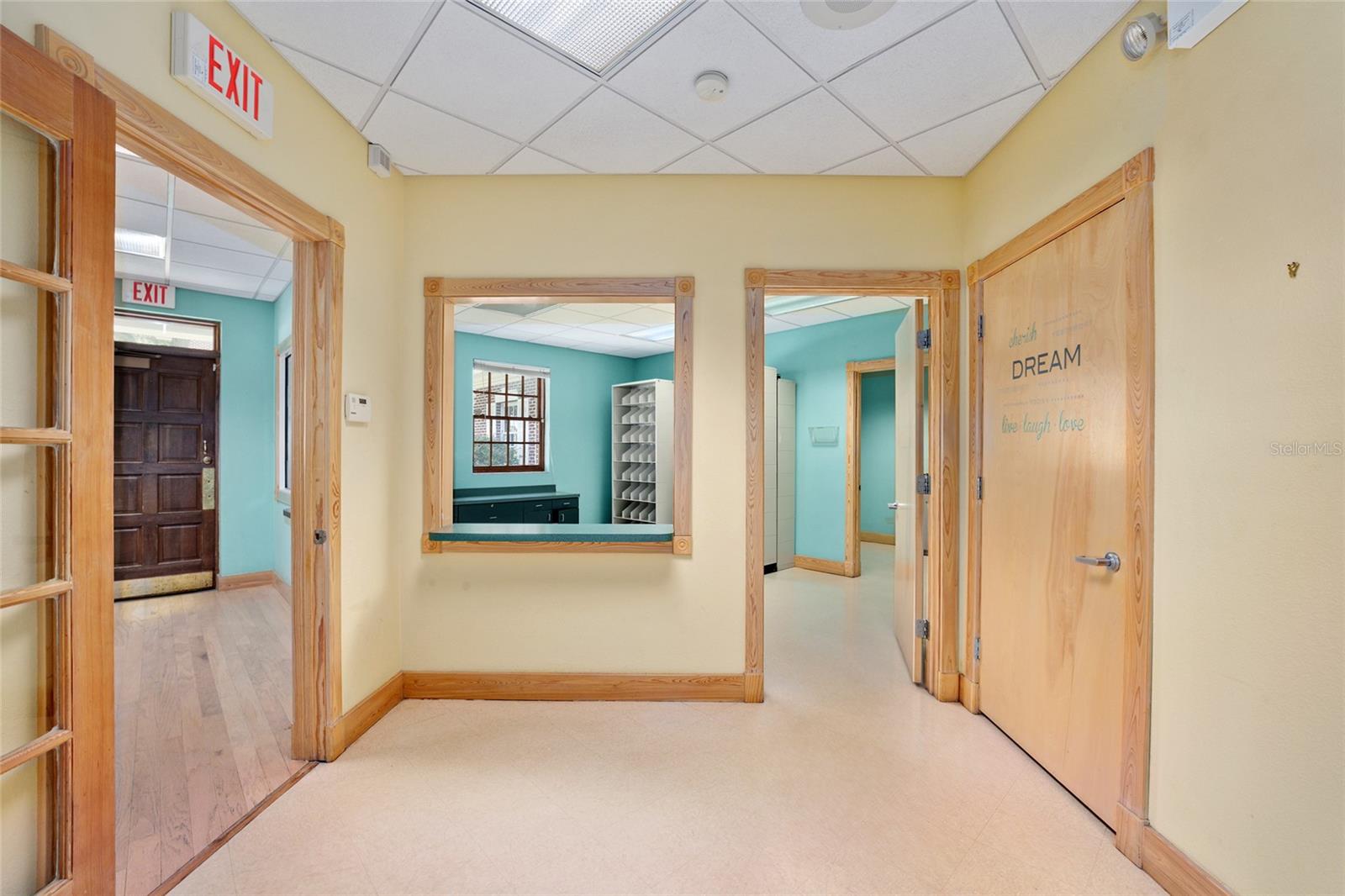 GREENVILLE TERRACE - Commercial Lease
