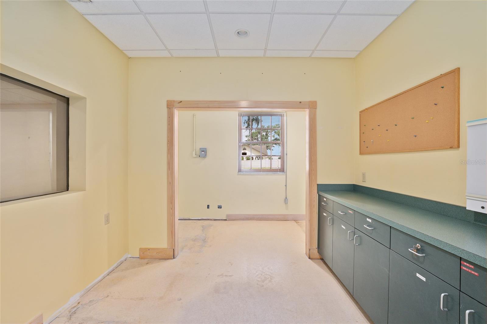 GREENVILLE TERRACE - Commercial Lease