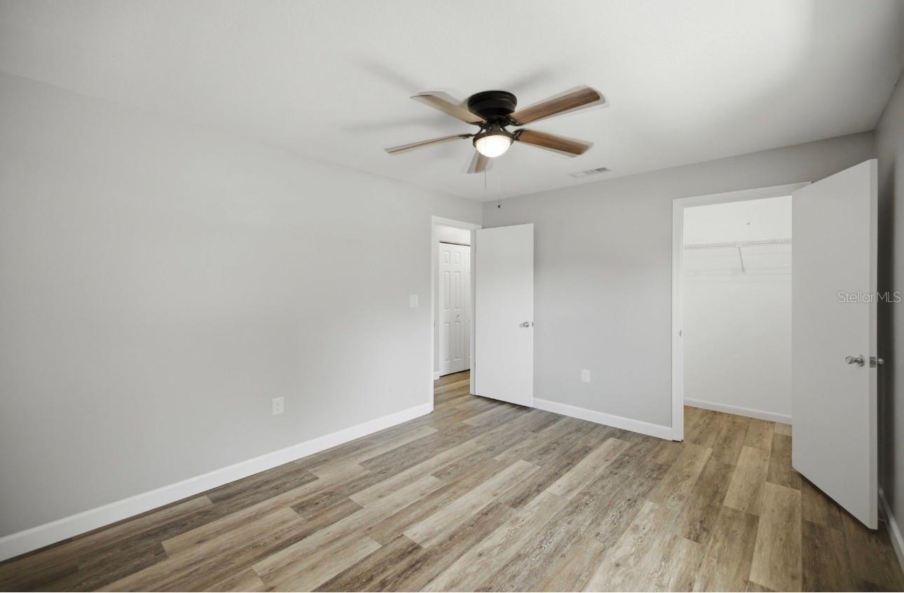 LAKE WEIR GARDENS - Residential