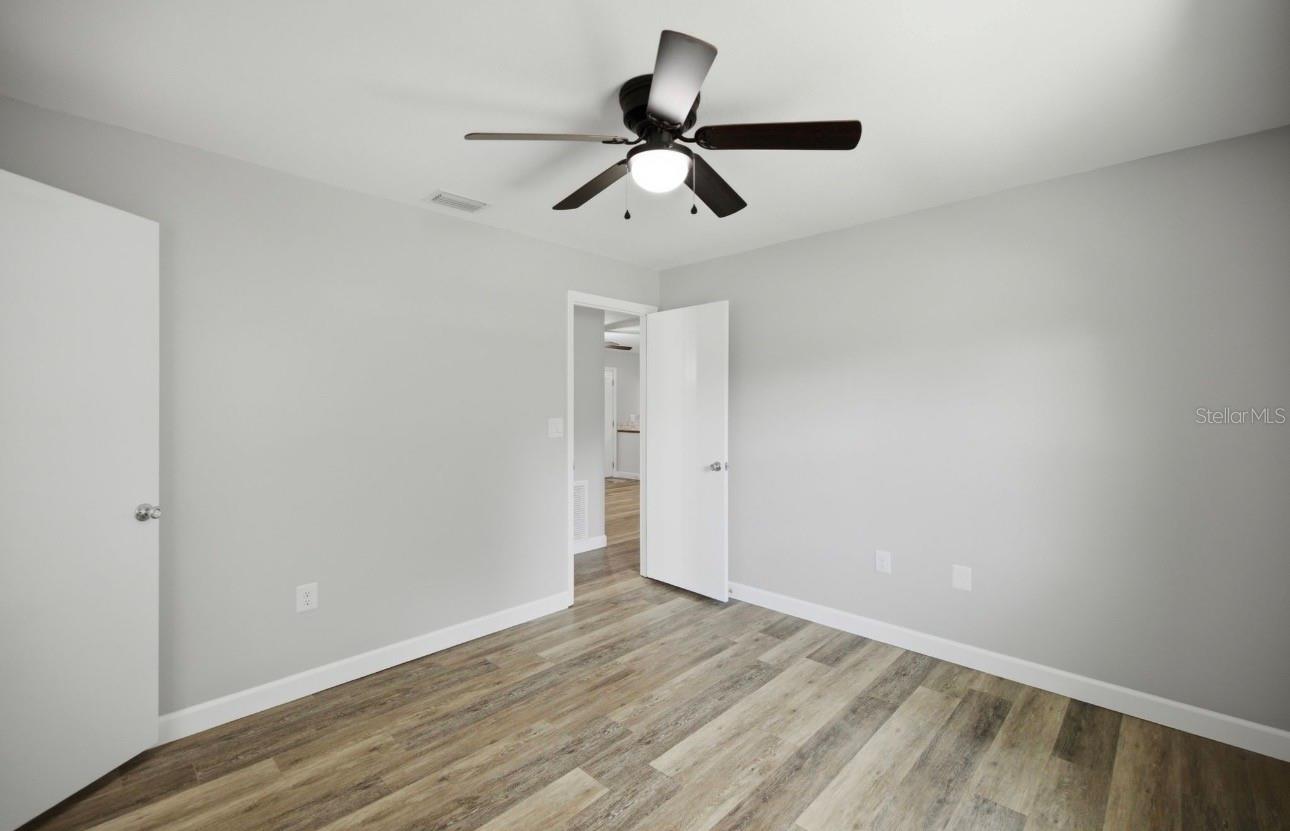 LAKE WEIR GARDENS - Residential
