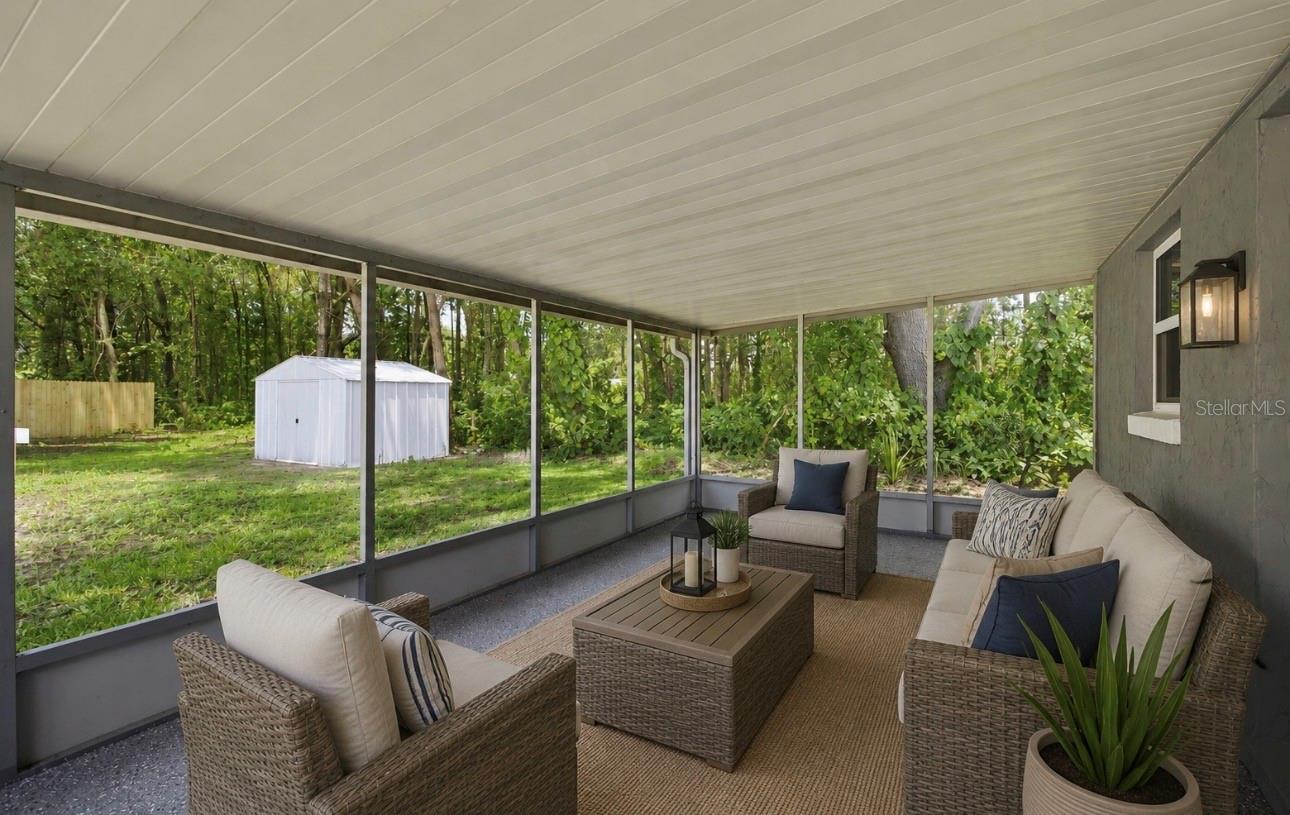 LAKE WEIR GARDENS - Residential
