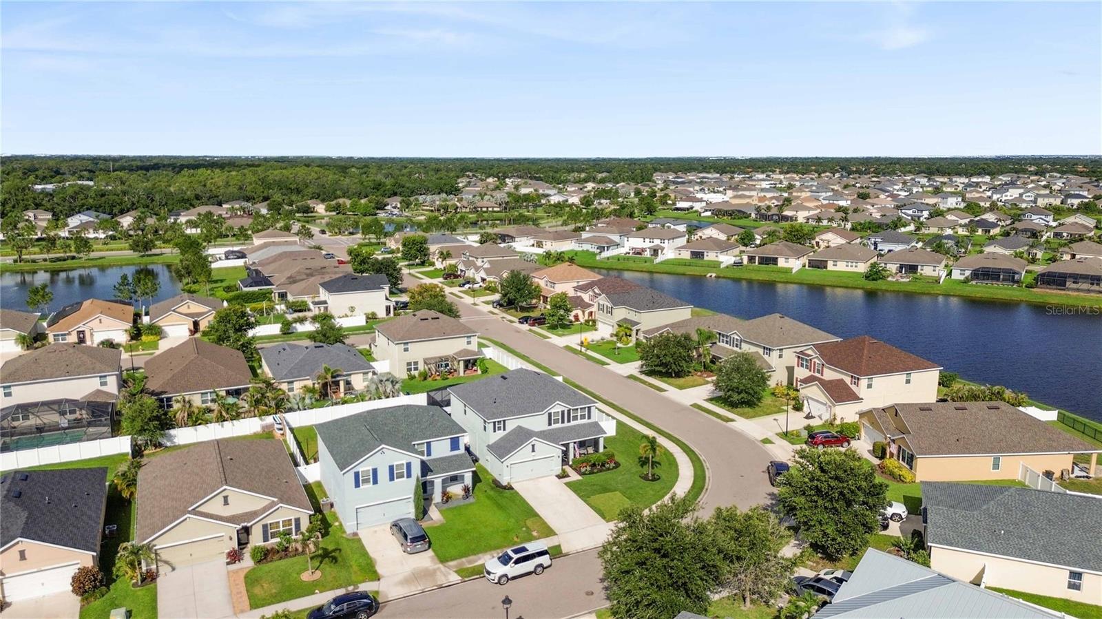 DEL TIERRA PHASE I - Residential