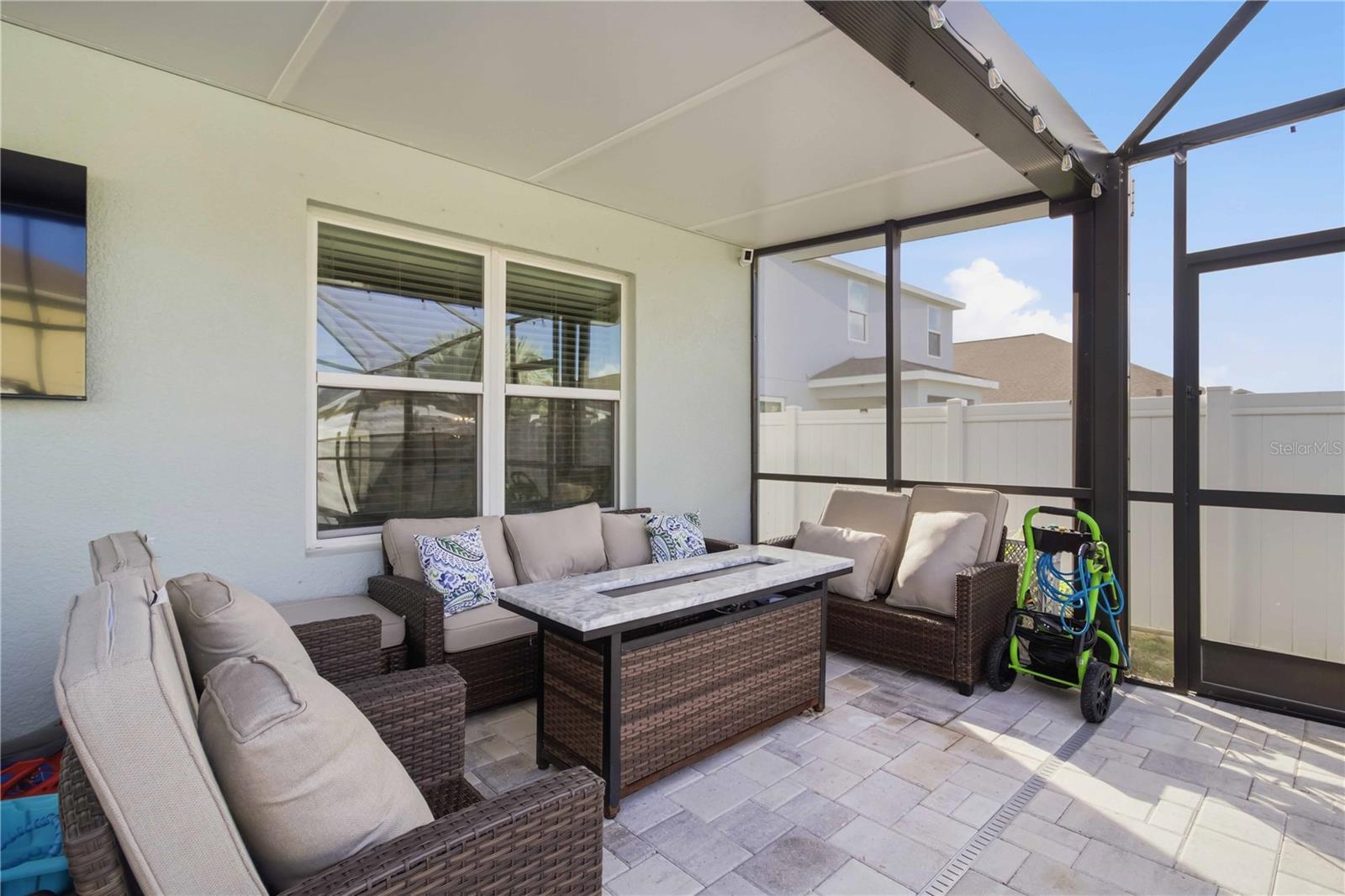 DEL TIERRA PHASE I - Residential