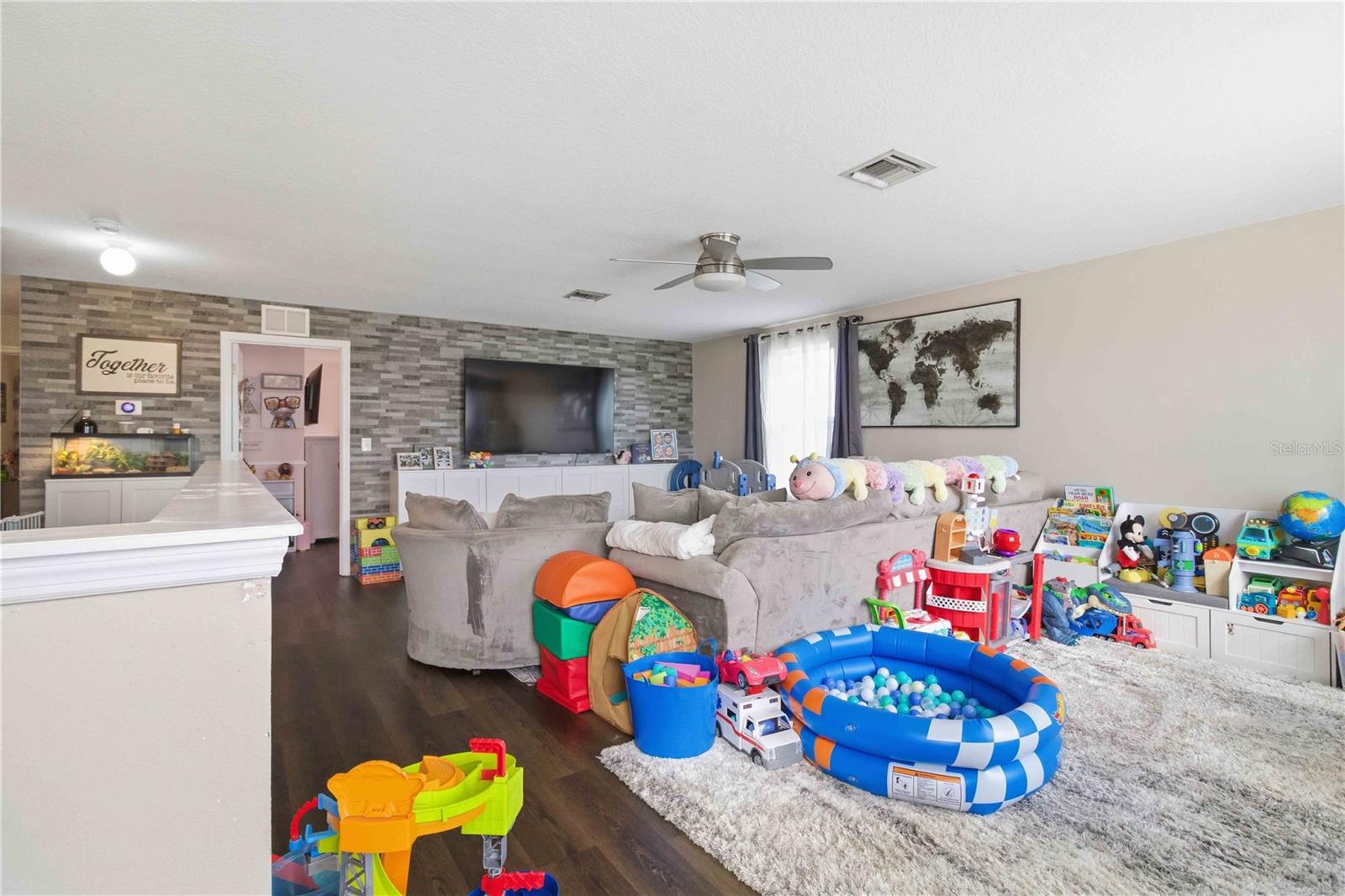 DEL TIERRA PHASE I - Residential