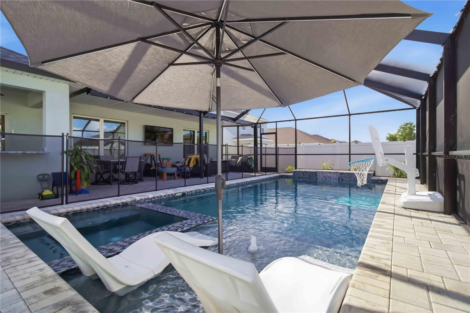 DEL TIERRA PHASE I - Residential