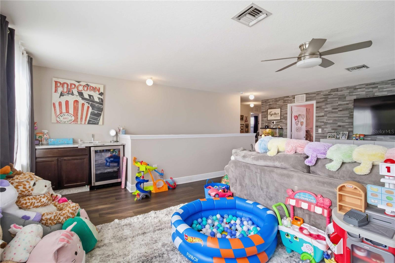 DEL TIERRA PHASE I - Residential