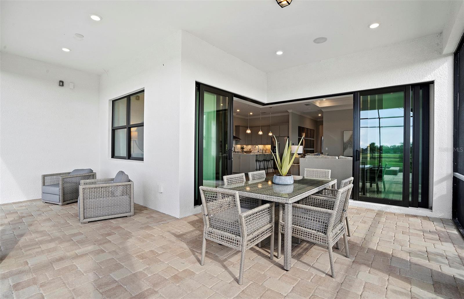 3550 - SUMMER COURT ESTATES - Residential