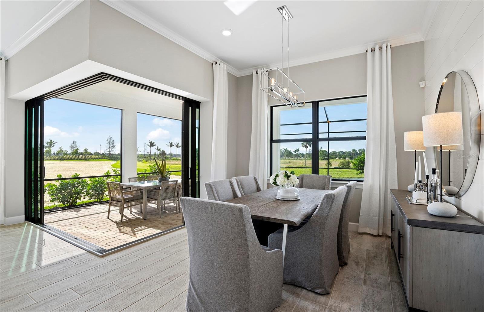 3550 - SUMMER COURT ESTATES - Residential