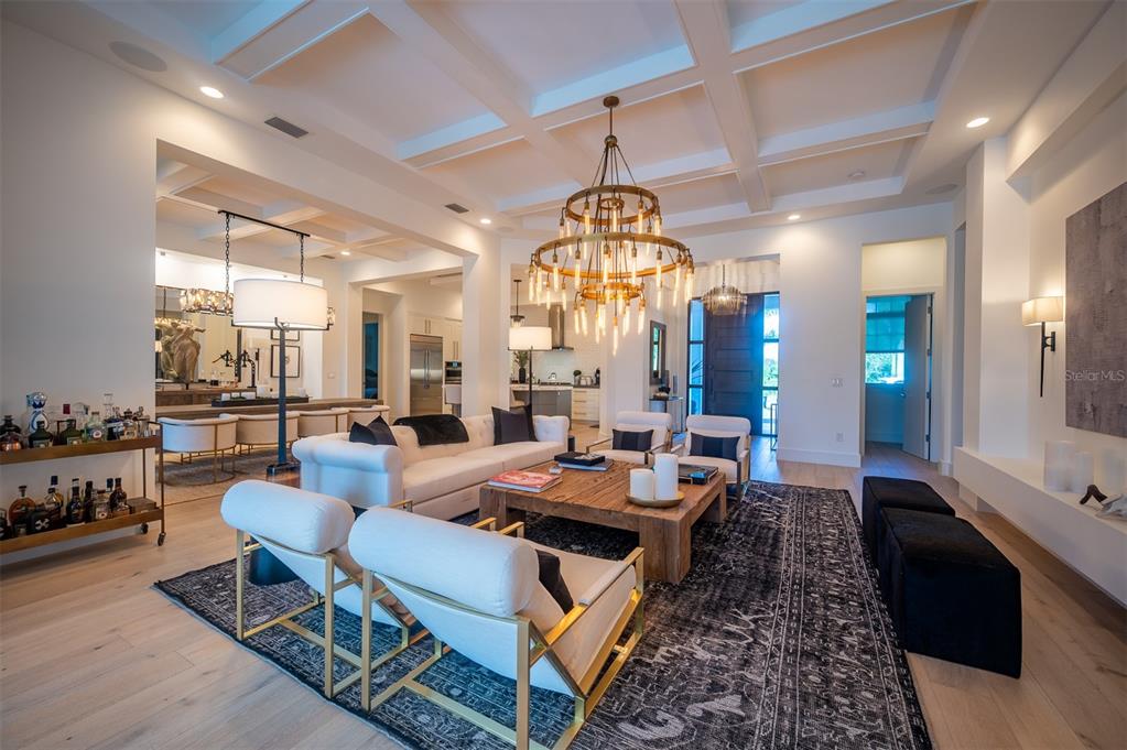 LAKE CLUB PH II - Residential