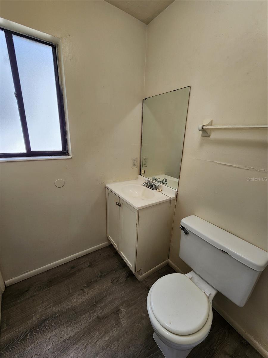 CEDAR REDGE - Residential Lease