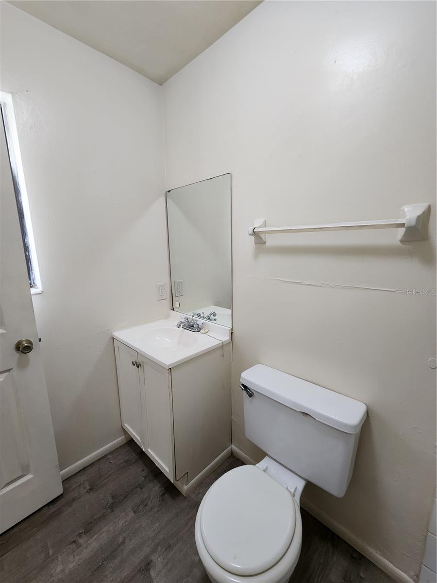 CEDAR REDGE - Residential Lease