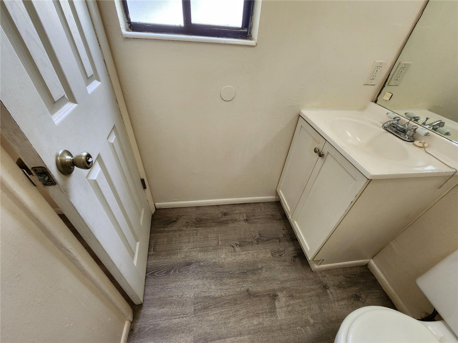 CEDAR REDGE - Residential Lease