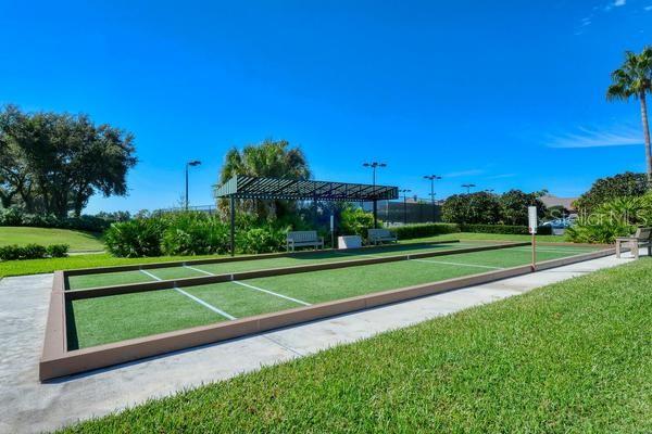STONEYBROOK GOLF & COUNTRY CLUB - Residential