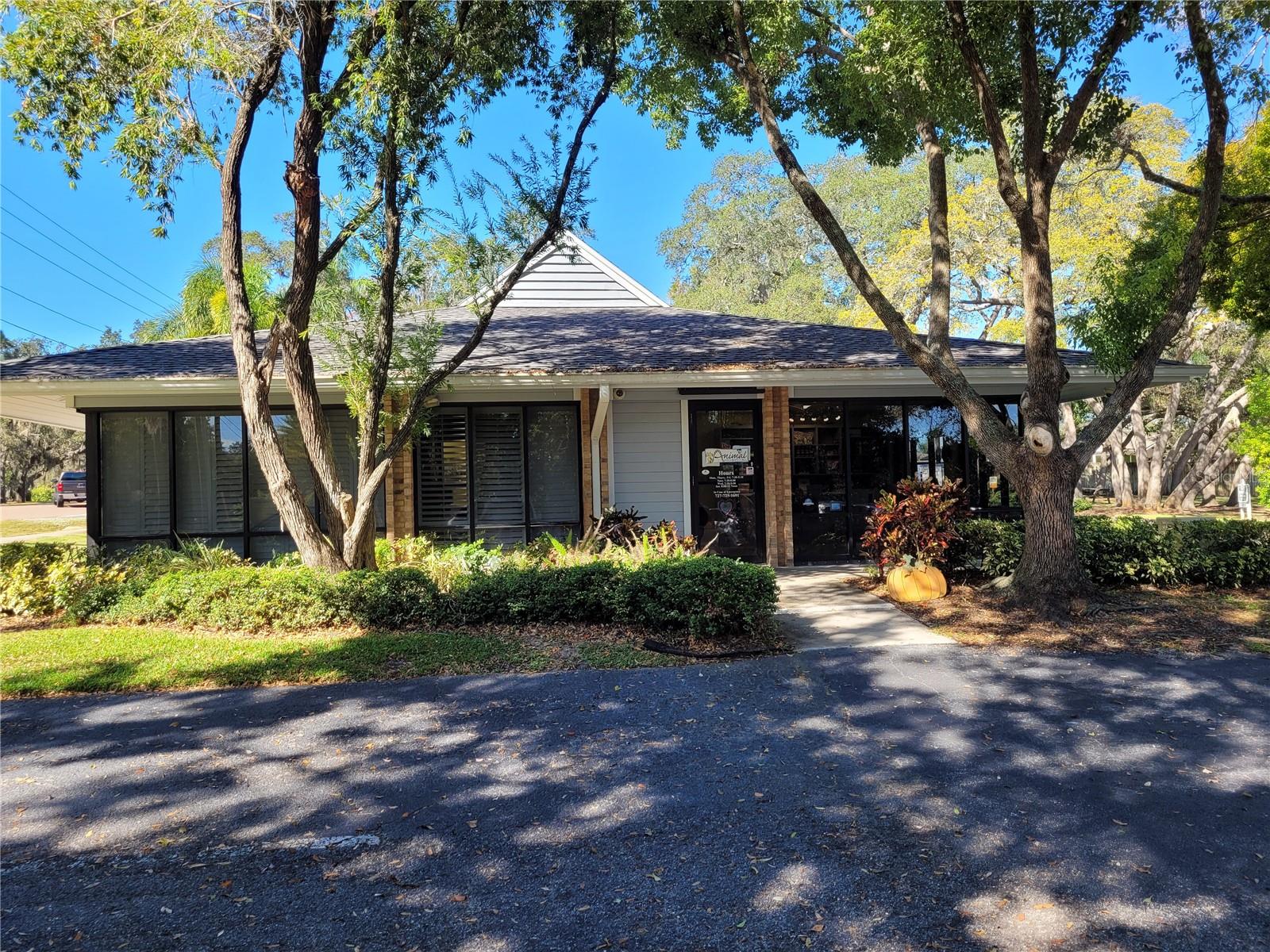 HUNTINGTON OFFICE PARK - Commercial Sale