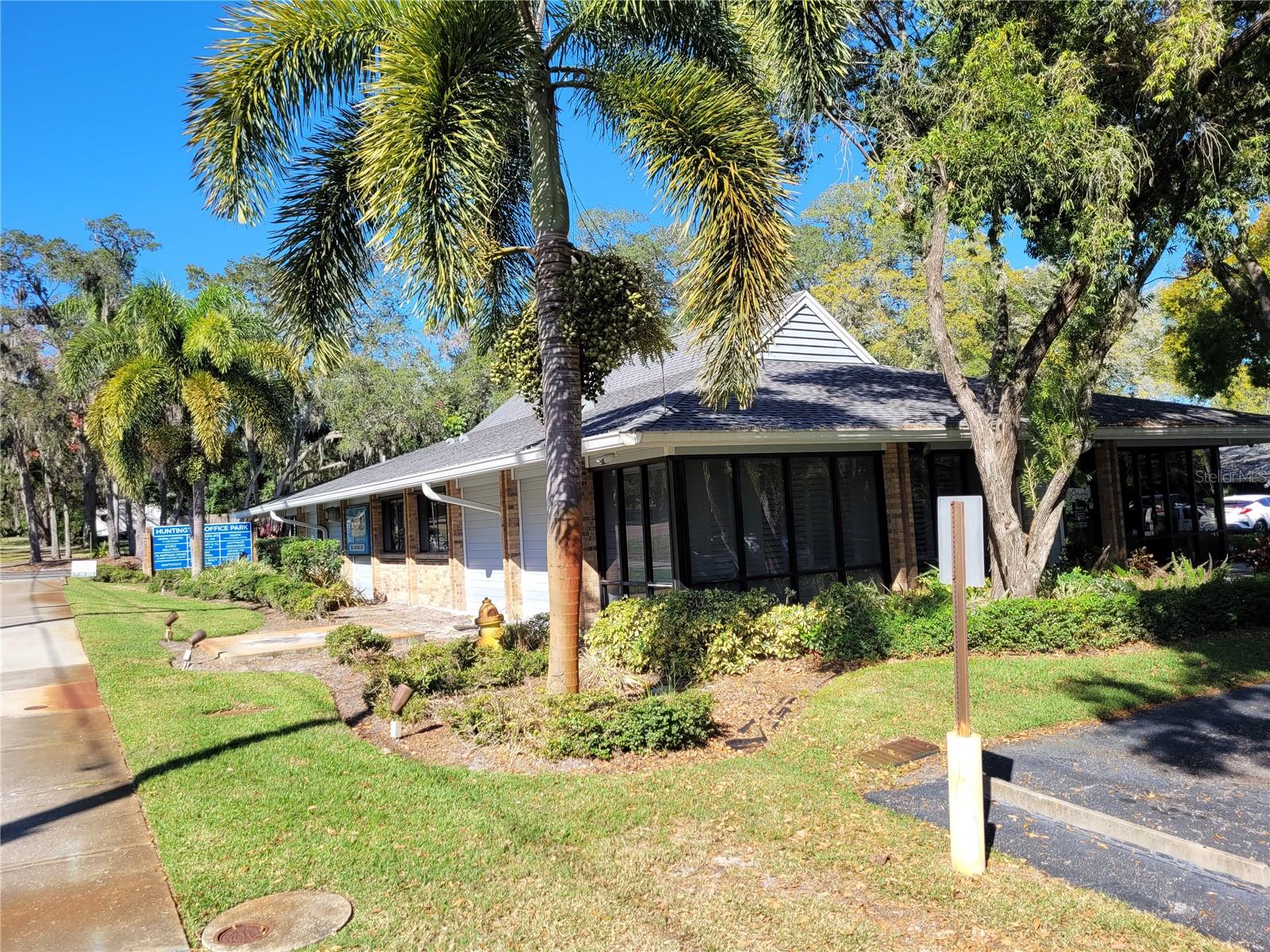 HUNTINGTON OFFICE PARK - Commercial Sale