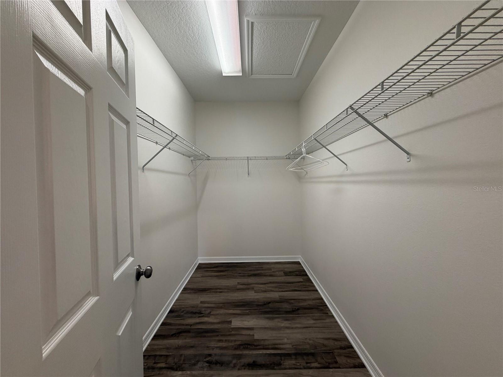 AMBERGATE - Residential Lease