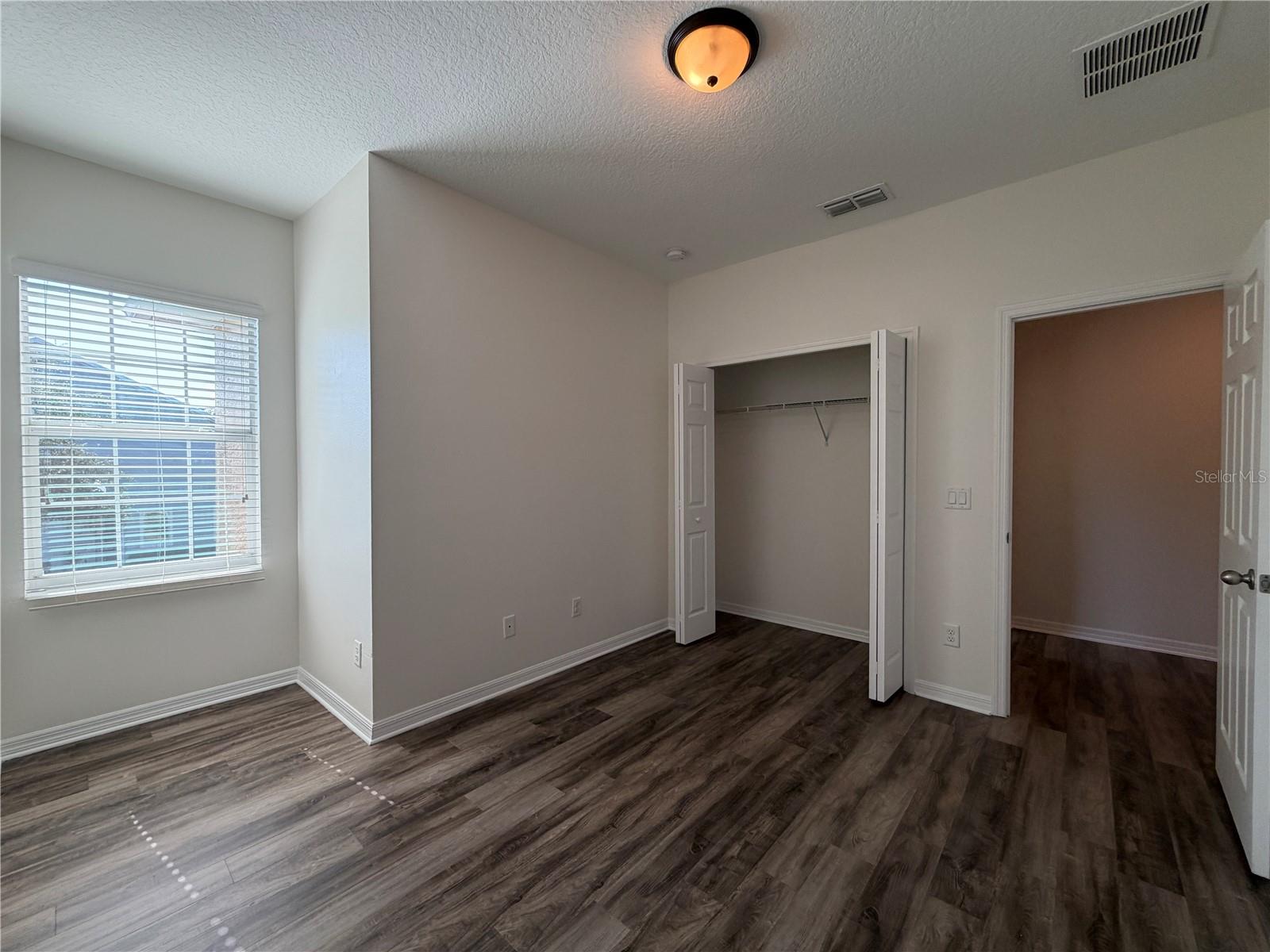 AMBERGATE - Residential Lease